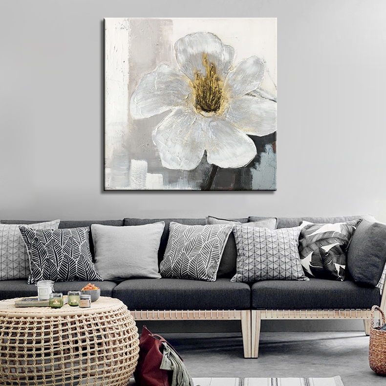 Silver Flower with Golden Stamen